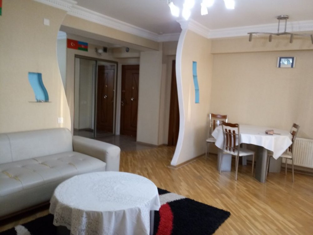 WhatsApp Image 2018-02-02 at 23.50.17 (12).jpeg