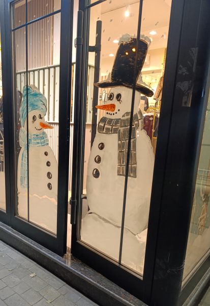 Встреча снеговиков.jpeg